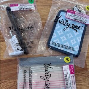 Thirty One Bundle (Wristlet, Luggage Tag, and Snack Bag)  NWT